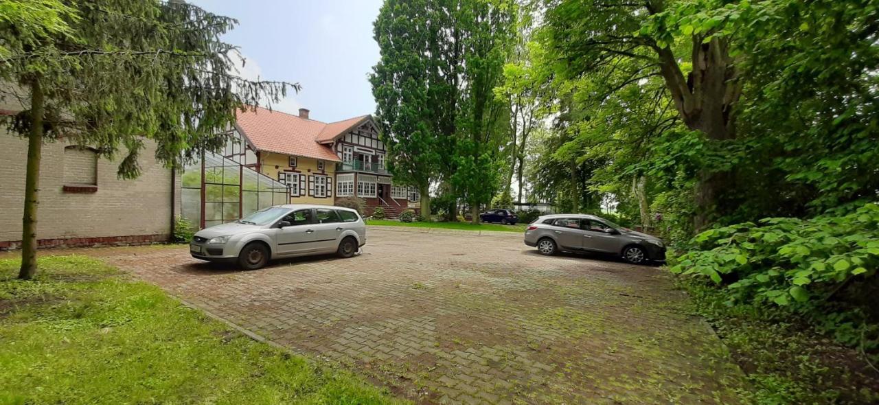 Orzechowy Dworek Нови-Двур-Ґданьскі Екстер'єр фото